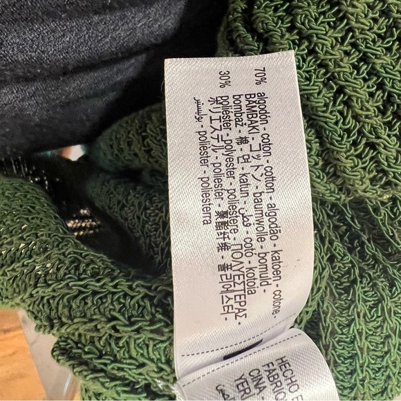 Zara | V-Neck | Collared Sweater | Green | Size Small | Never Worn - Picture 10 of 11